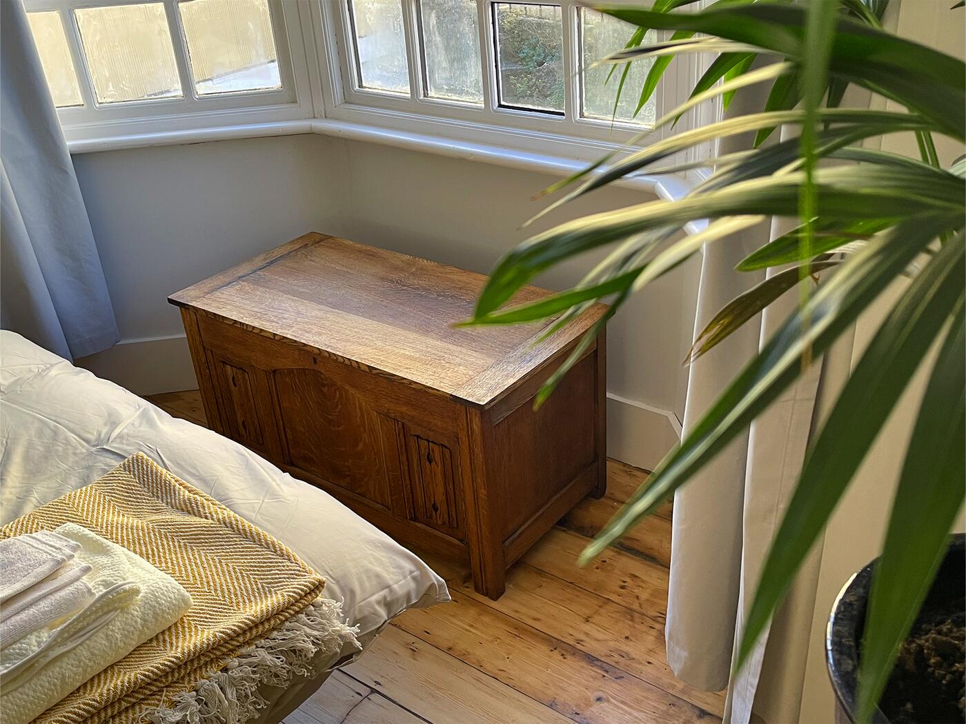 Bedroom detail
